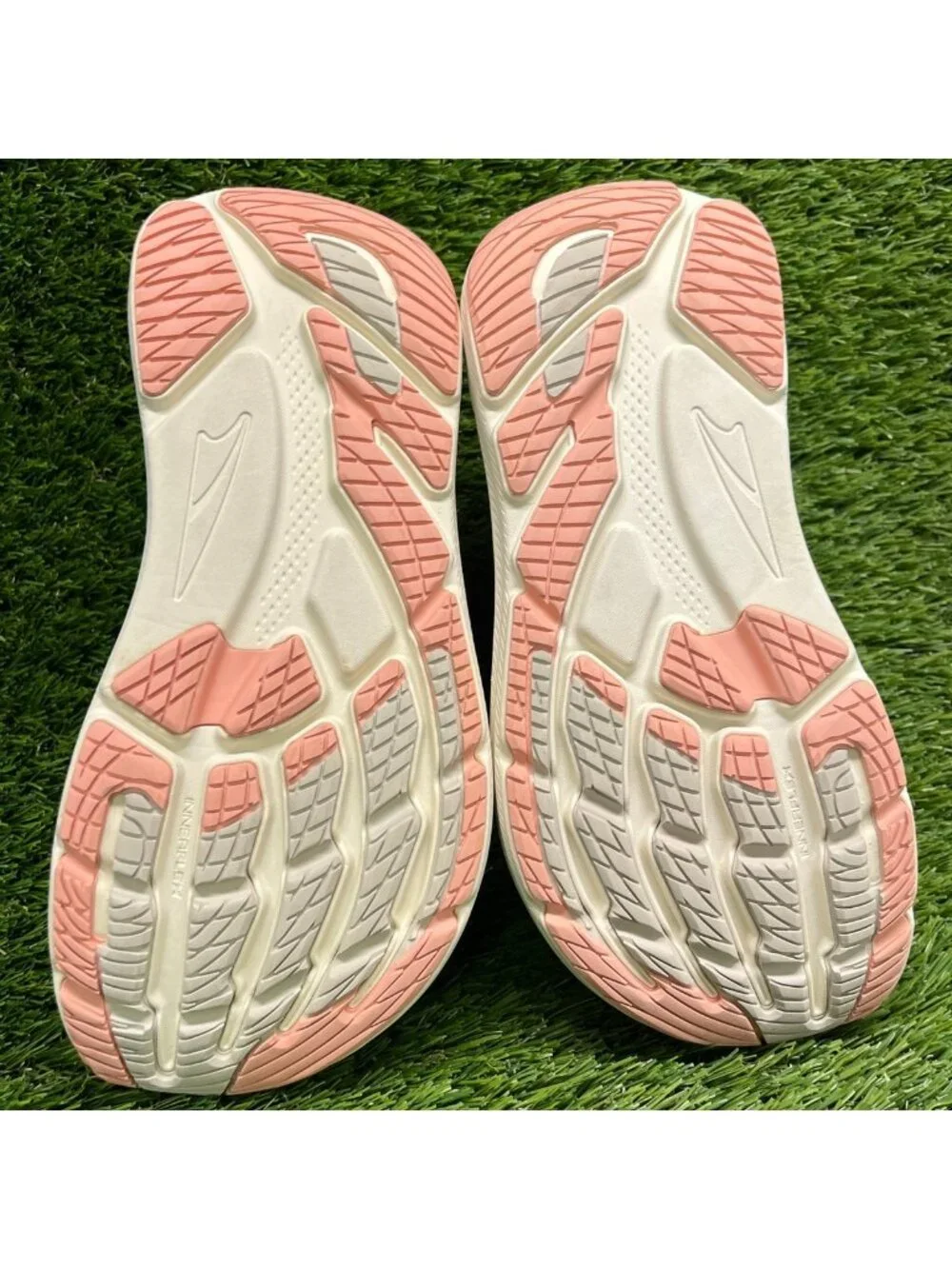 Altra FWD VIA 2 Womens Size 7 Beige Cream Athletic Road Running Shoes Sneakers